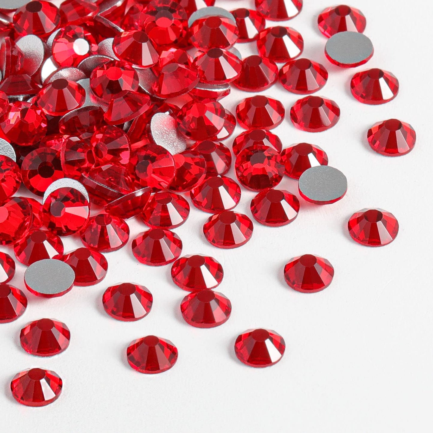 Beadsland 1440 Piece Flat Back Crystal Rhinestones Round Gems, Sapphire(SS10(2.7-2.8mm))