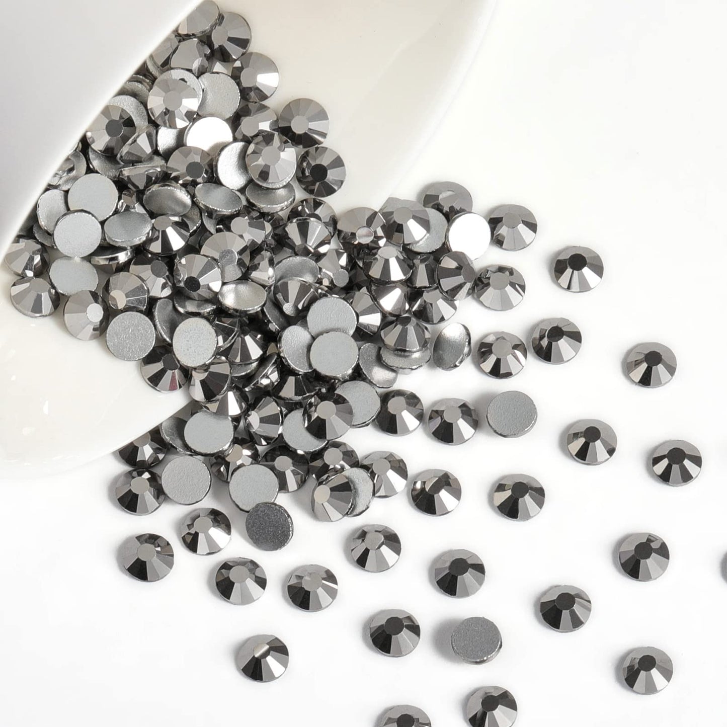 Beadsland 1440 Piece Flat Back Crystal Rhinestones Round Gems, Sapphire(SS10(2.7-2.8mm))